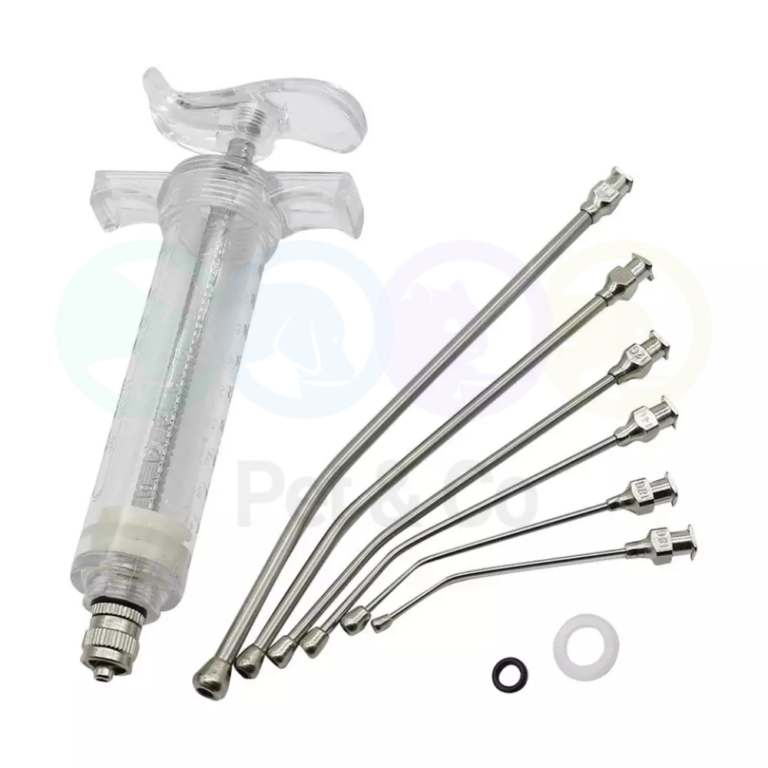 Syringe avec sondes de nourrissage courbées pour oisillons