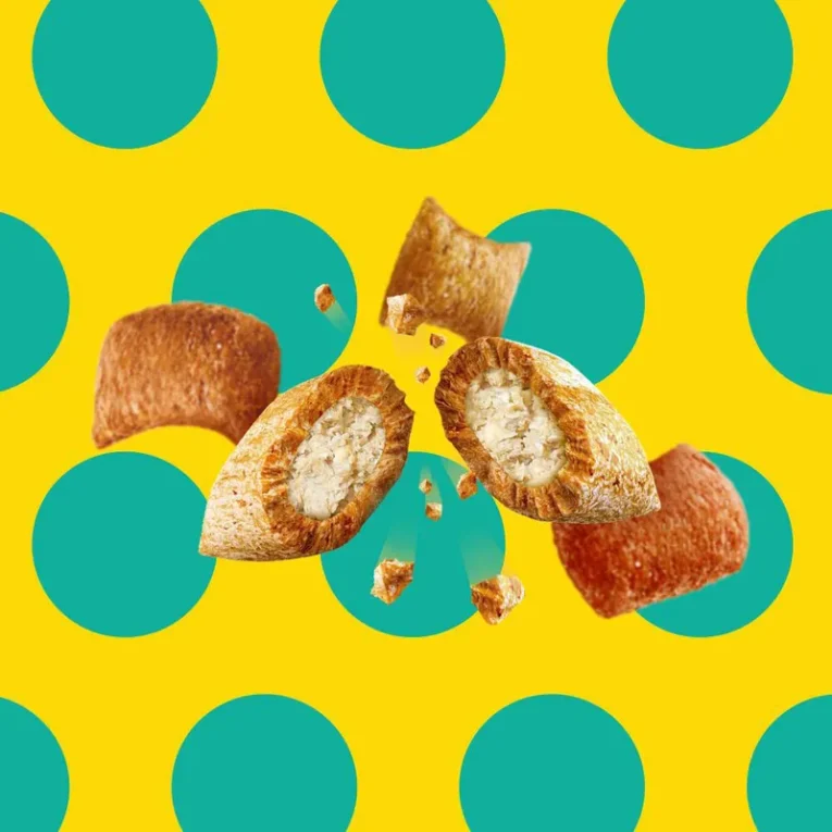 382814_dreamies_shake_ups_multivitamins_seafood_festival_hs_03_4